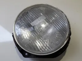 Isuzu Trooper Lampa przednia IKI1072