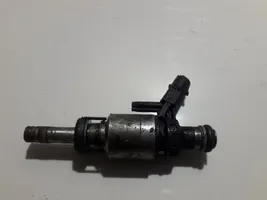 Volkswagen PASSAT B8 Fuel injector 06L906036