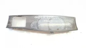Opel Omega B1 Spidometrs (instrumentu panelī) 87001301