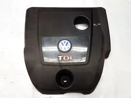 Volkswagen Bora Couvercle cache moteur 038103925bh