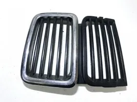 BMW 5 E28 Grille de calandre avant 51131873253