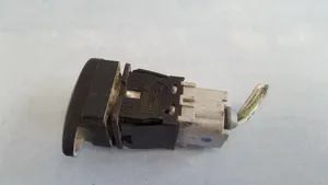 Citroen C5 Tailgate opening switch 96384822