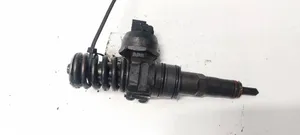 Volkswagen Golf V Injecteur de carburant 038130079GX