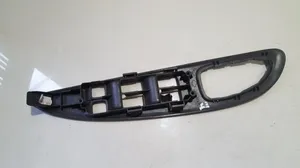 Nissan Primera Support bouton lève vitre porte avant 80960AV660