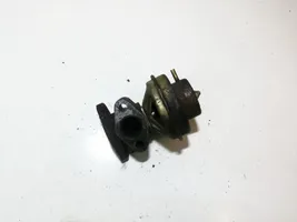 Nissan Primera Soupape vanne EGR 547206c