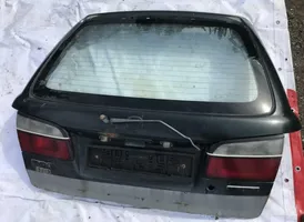 Mazda 626 Takaluukun/tavaratilan kansi delstiklo