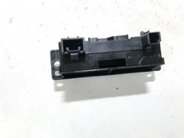 Toyota Avensis T250 Seat heating switch 453417