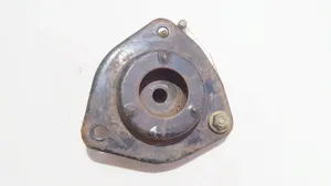 Nissan Sunny Supporto di montaggio della molla elicoidale 