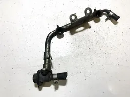 Subaru Legacy Tuyau de conduite principale de carburant 17522aa482