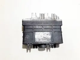 Volkswagen Golf III Engine control unit/module 0261200764