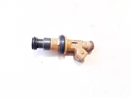 Volvo S70  V70  V70 XC Injecteur de carburant 9125821