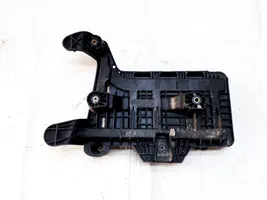 Volkswagen Touran I Vassoio scatola della batteria 1k0915333b