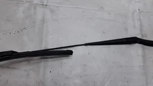 Volvo C30 Front wiper blade arm 