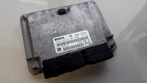 Opel Vectra B Calculateur moteur ECU 0281010271