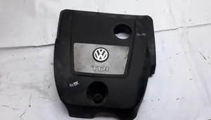 Volkswagen Bora Couvercle cache moteur 038103925