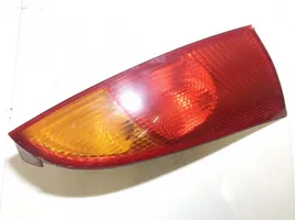 Ford Focus Luci posteriori xs4x13404