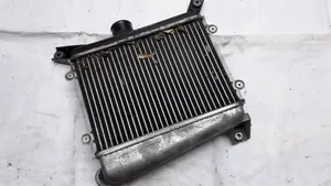 Toyota RAV 4 (XA20) Chłodnica powietrza doładowującego / Intercooler 27040332