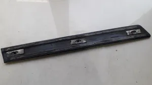 Audi A3 S3 8P Rivestimento passaruota posteriore 8P3853983