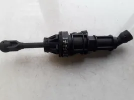 Mitsubishi Lancer X Główny cylinder sprzęgła 