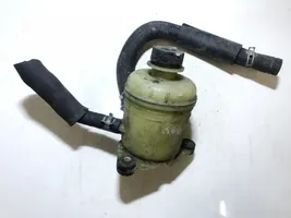 Mazda 626 Depósito/tanque del líquido de la dirección hidráulica 