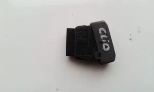 Renault Clio I Fog light switch 