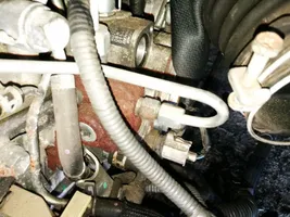 Toyota Avensis T270 Pompe d'injection de carburant à haute pression 221000r040