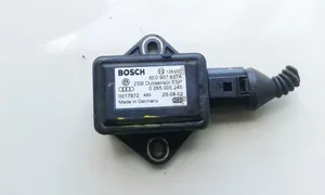 Volkswagen PASSAT B5.5 Sensore di imbardata accelerazione ESP 8E0907637A