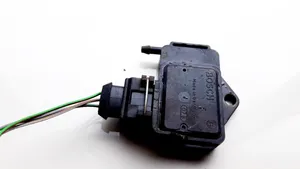 Volkswagen Golf III Air pressure sensor 3A0906051