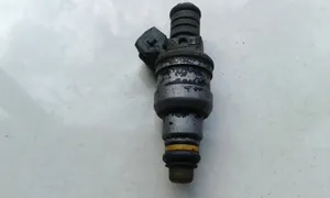 Hyundai Accent Injecteur de carburant 9250930006