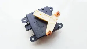 Nissan Primera Air flap motor/actuator 3t04030820