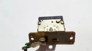 Opel Corsa B Tailgate/trunk/boot lock/catch/latch 09114097