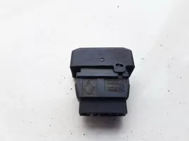 Renault Espace I Przycisk / Przełącznik ogrzewania szyby przedniej / czołowej 