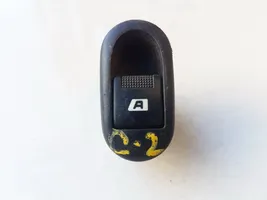 Citroen C2 Interruttore di controllo dell’alzacristalli elettrico 96401469XT