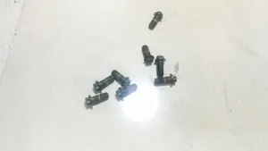 Ford Mondeo Mk III Nuts/bolts 