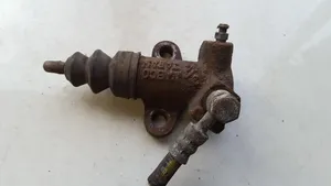 Subaru Legacy Główny cylinder sprzęgła 