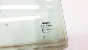 Nissan Primera Основное стекло задних дверей 