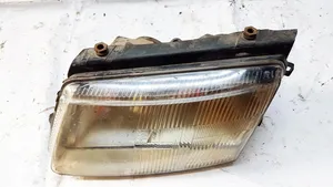 Volkswagen PASSAT B5 Lampa przednia 14742500