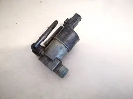 Nissan Qashqai Tuulilasi tuulilasinpesimen pumppu 9641553880