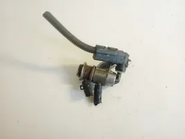 Volkswagen Touareg II Injecteur de carburant 0444025051