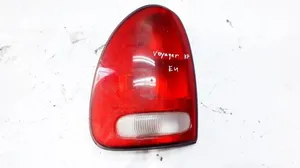 Chrysler Voyager Aizmugurējais lukturis virsbūvē 4576363