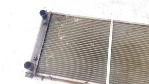 Volkswagen PASSAT B3 Dzesēšanas šķidruma radiators 