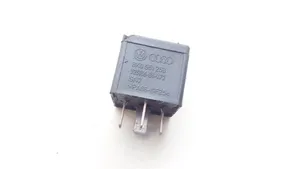 Audi A5 8T 8F Other relay 8k0951253