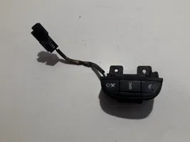 Toyota Tacoma I Steering wheel buttons/switches 