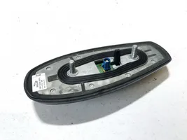 Jaguar XF GPS-pystyantenni 7w9319c089da