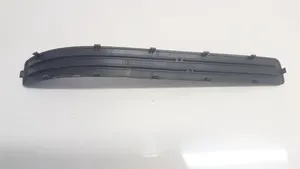 Volkswagen Touareg I Rear sill trim cover 7l0853793