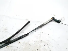 Chevrolet Tacuma Front wiper blade arm 