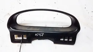 KIA Sportage Instrumentu paneļa dekoratīvā apdare 0K01355421