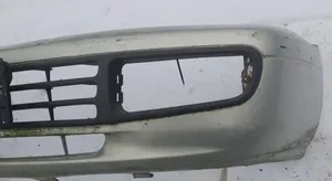 Mitsubishi Space Wagon Zderzak przedni pilka