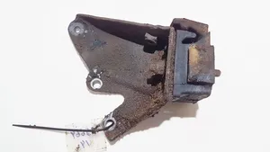 Ford Fiesta Engine mount bracket 