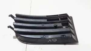 Volkswagen Golf V Etupuskurin alempi jäähdytinsäleikkö 1K0853666